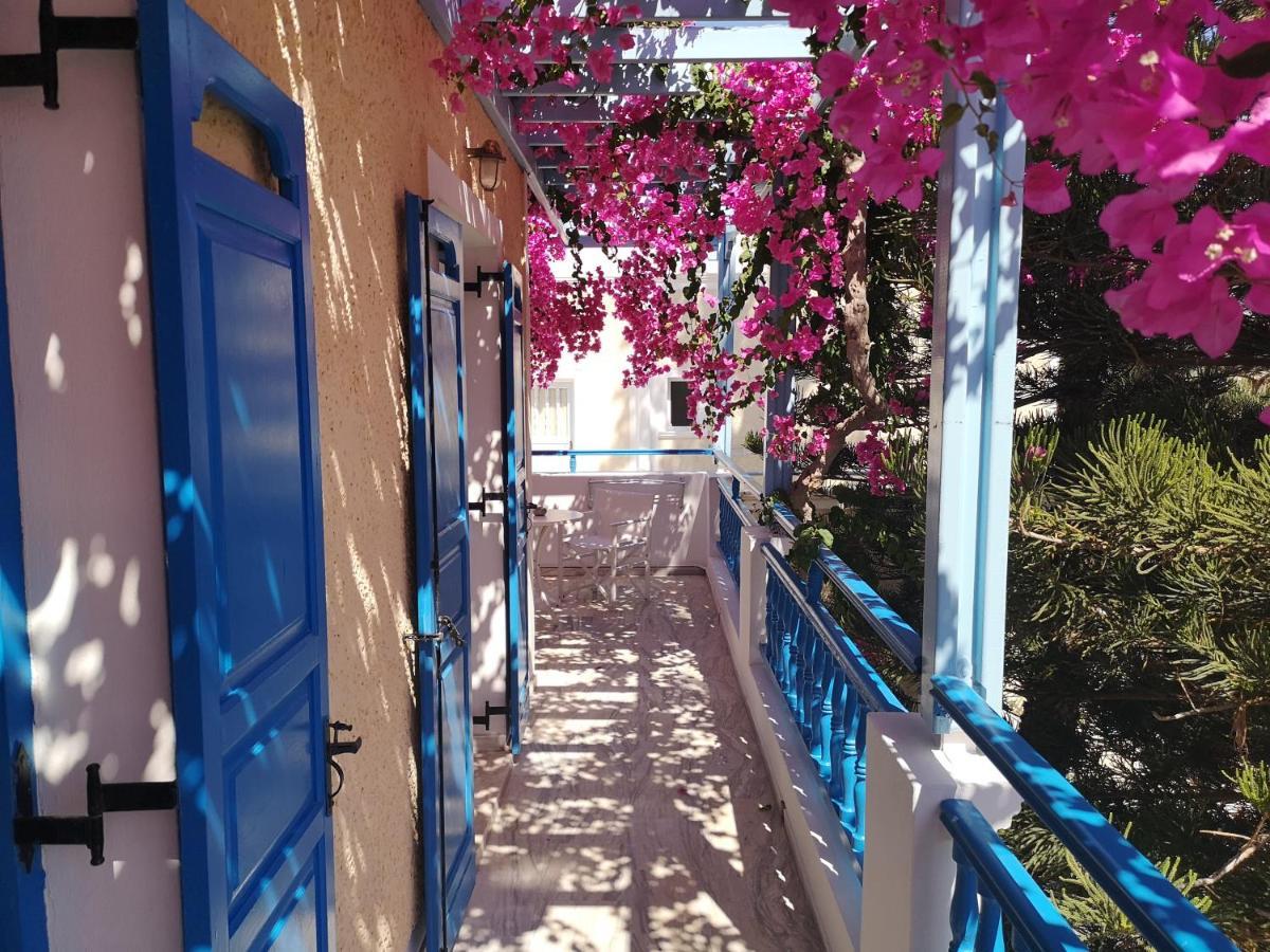 Kamári Hotel Zeus מראה חיצוני תמונה