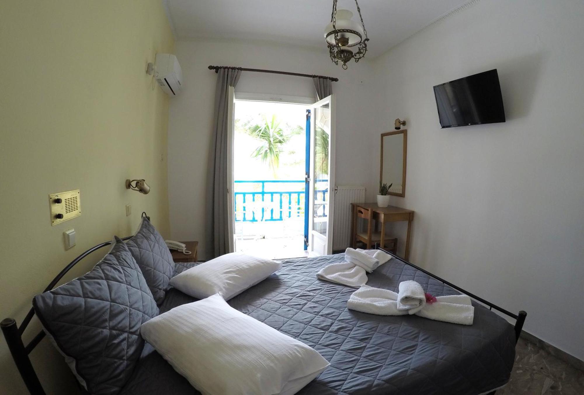 Kamári Hotel Zeus חדר תמונה