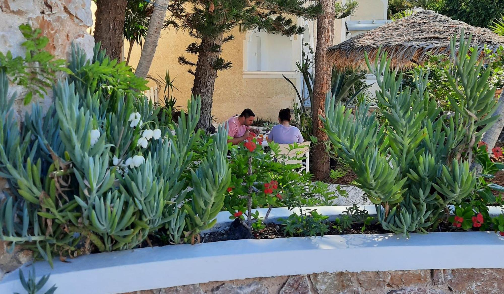 Kamári Hotel Zeus מראה חיצוני תמונה
