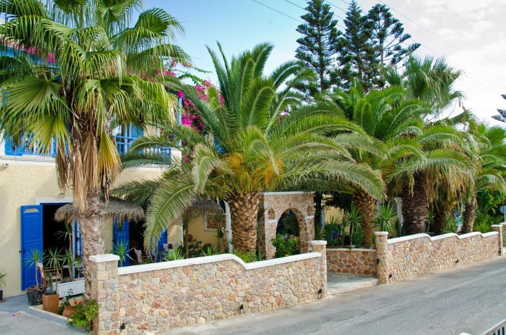 Kamári Hotel Zeus מראה חיצוני תמונה